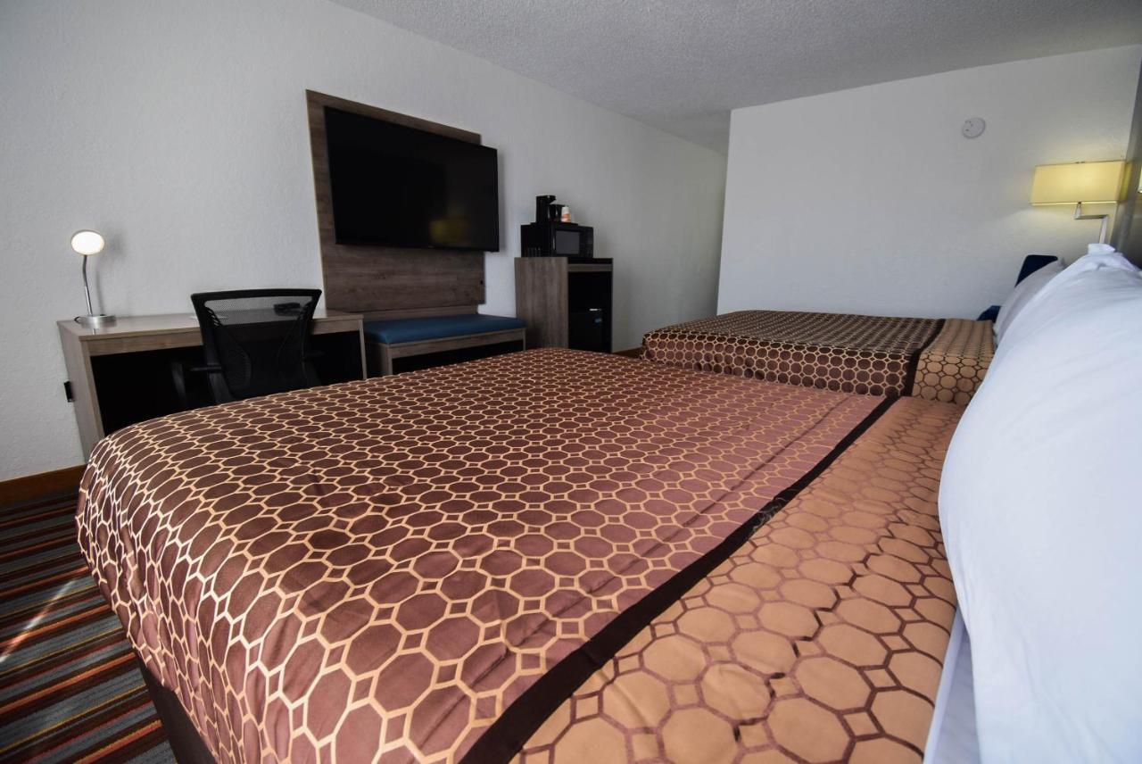 Quality Inn & Suites Sulphur Springs Kültér fotó
