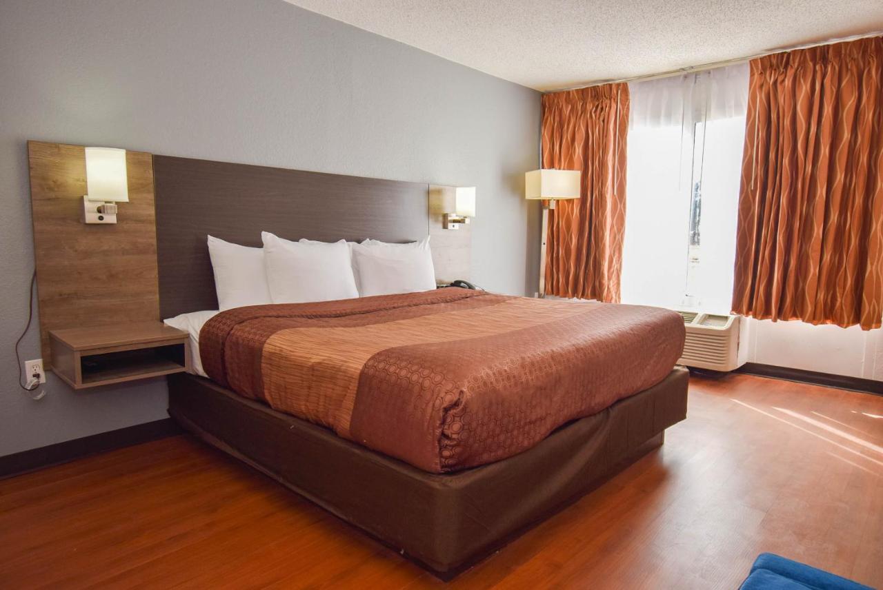 Quality Inn & Suites Sulphur Springs Kültér fotó