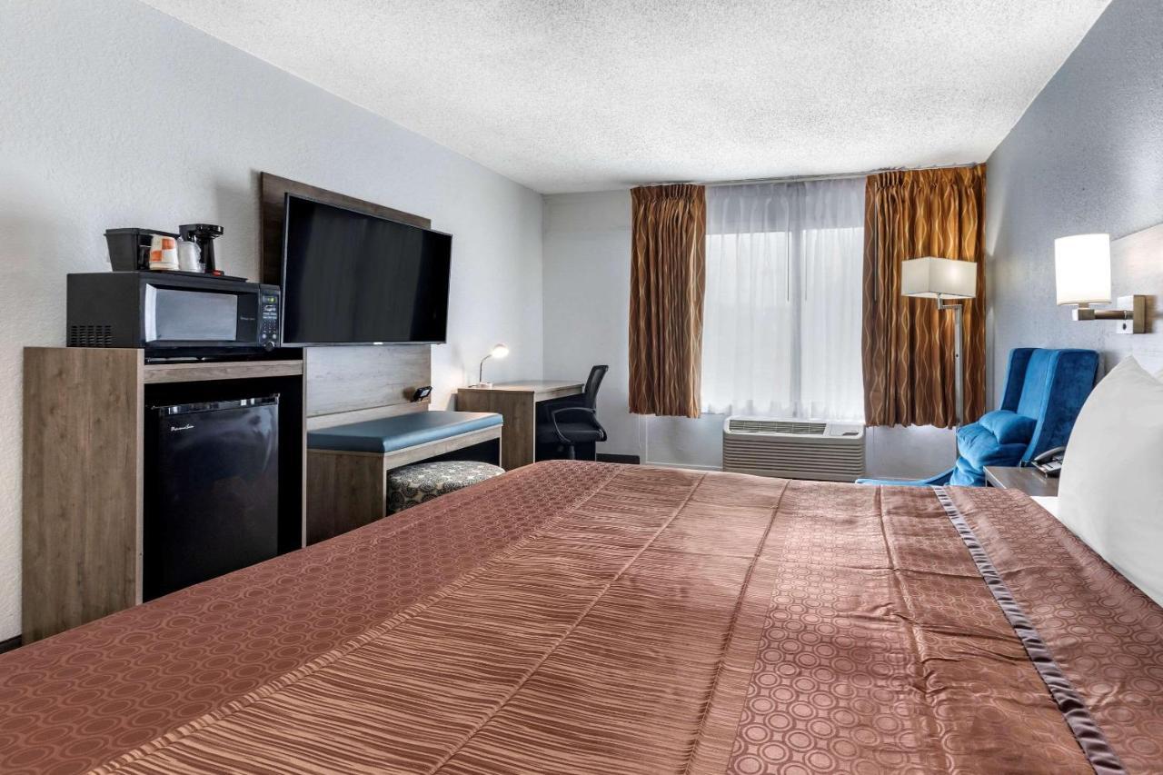 Quality Inn & Suites Sulphur Springs Kültér fotó