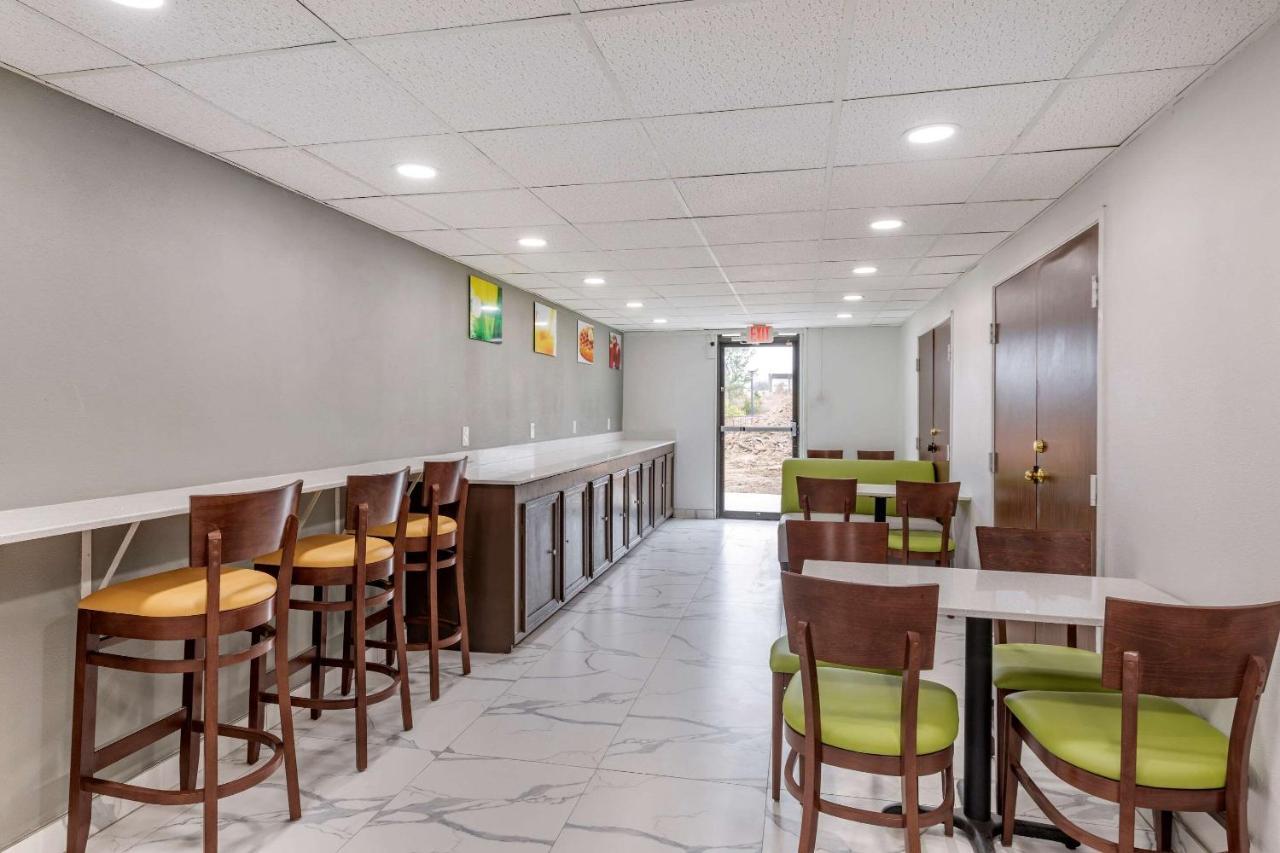 Quality Inn & Suites Sulphur Springs Kültér fotó