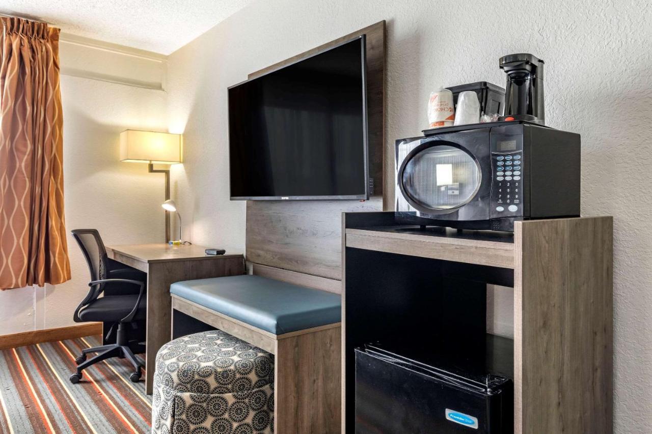 Quality Inn & Suites Sulphur Springs Kültér fotó