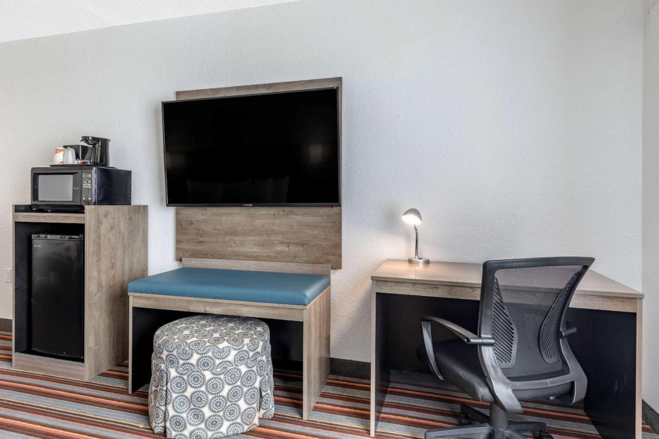 Quality Inn & Suites Sulphur Springs Kültér fotó